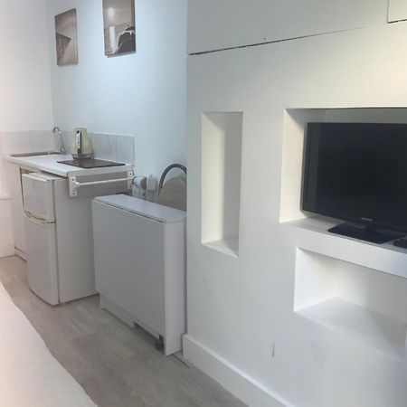 Self Contained Rooms In Central Torquay Extérieur photo