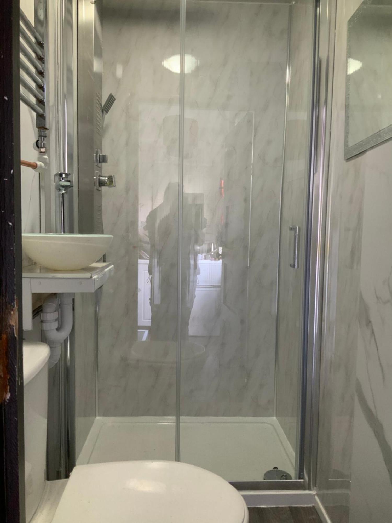 Self Contained Rooms In Central Torquay Extérieur photo